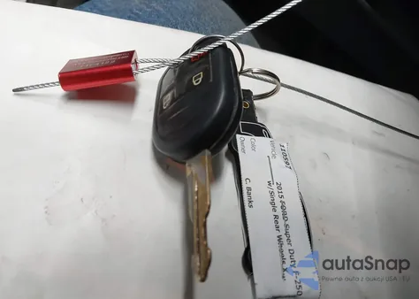 2015 Ford F-250 Xl z USA, uszkodzony, nr VIN 1FT7W2B6XFEB55449